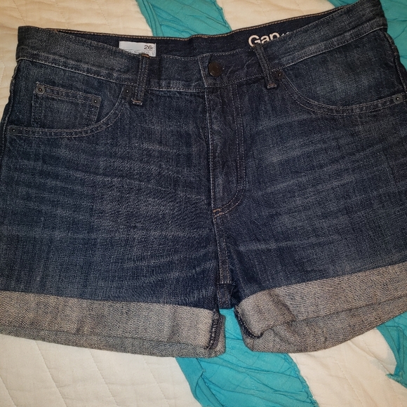 Gap shorts size 26 - Picture 2 of 5